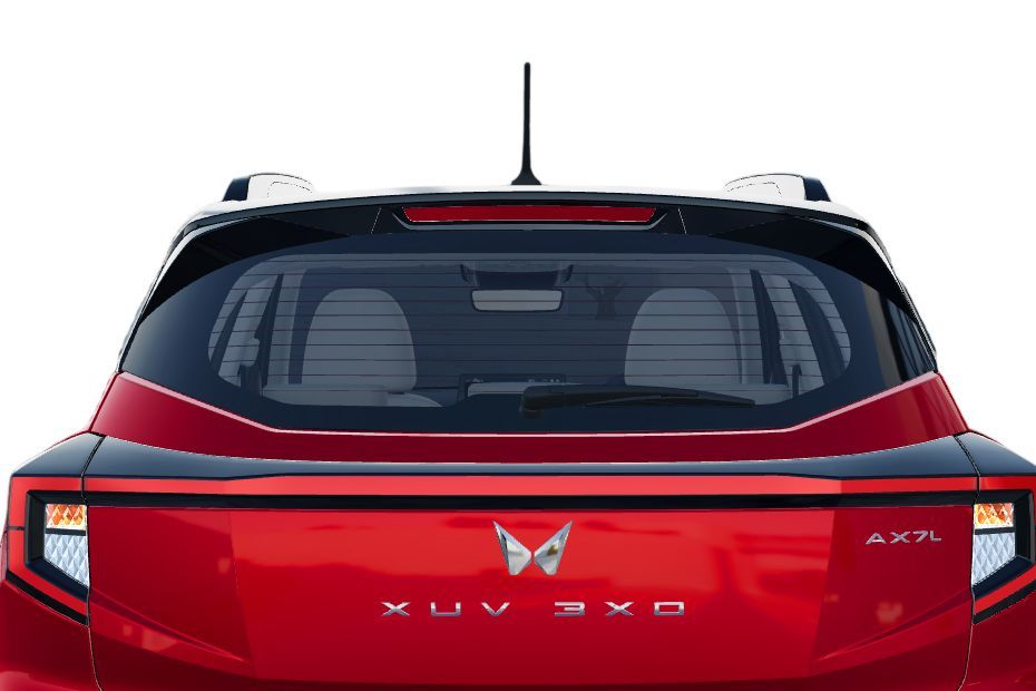 Rear WindShield Image of XUV 3XO