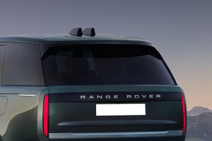 Rear WindShield Image of Range Rover Electric