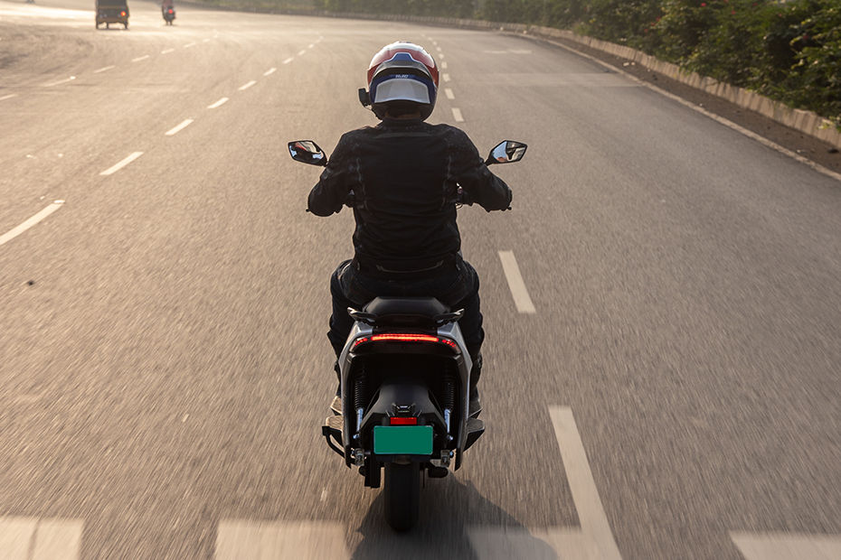 Riding: Rear View of Hypevolt-R