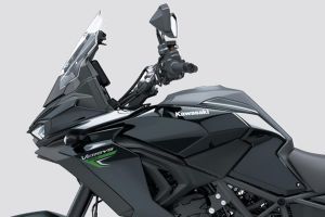 Side Fairing of Versys 900