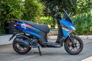 Side Profile View (Right) of SXR GT 175