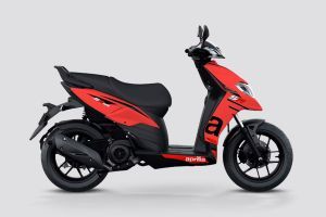 Side Profile View (Right) of SR 125