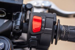 Starter Button of YZF-R2