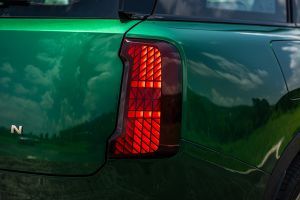 Taillight Image of Countryman C