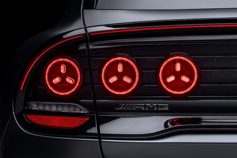 Taillight Image of AMG GT SUV
