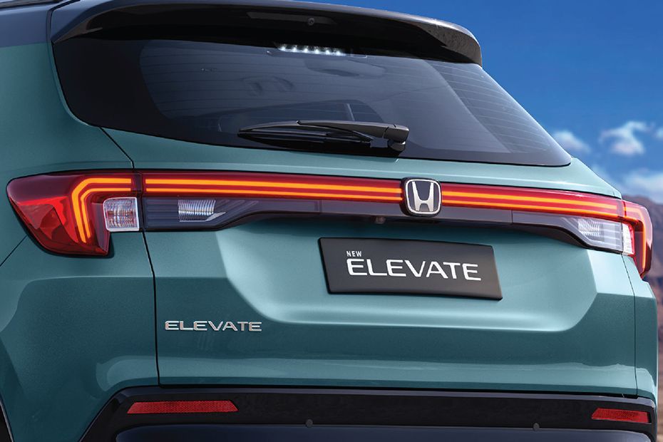 Taillight Image of Elevate