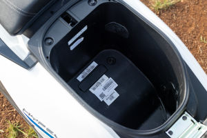 Under seat storage of Hypevolt-R