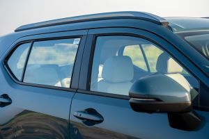 Window Line Image of Elevate