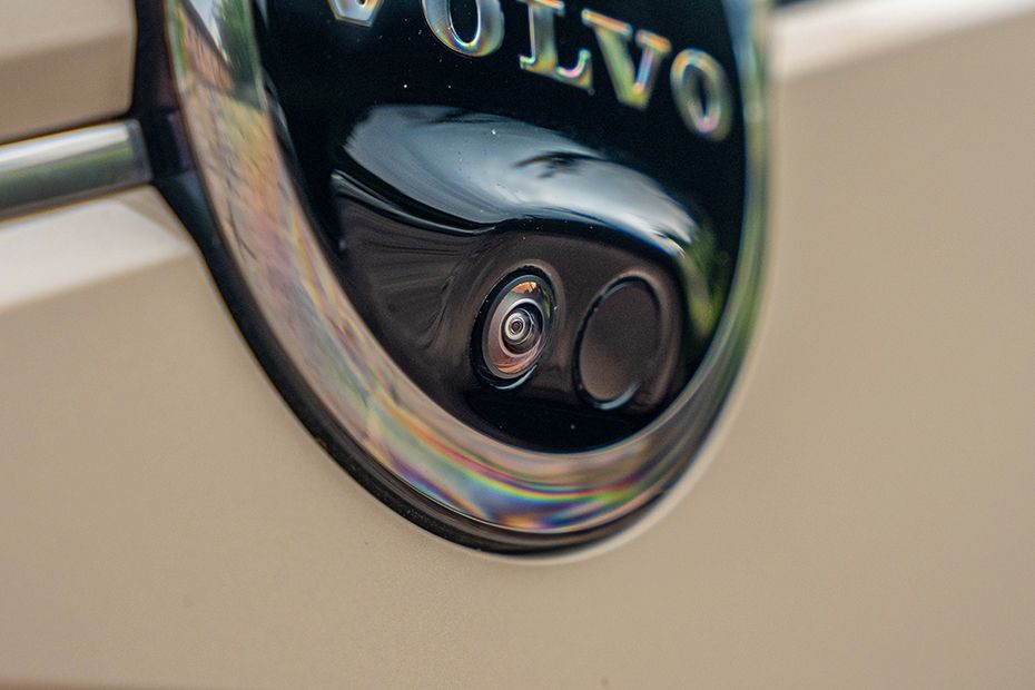 360 Degree Camera (Front) Image of EX90