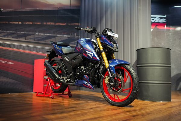 TVS Apache RTR 200 4V Images Image of TVS Apache RTR 200 4V