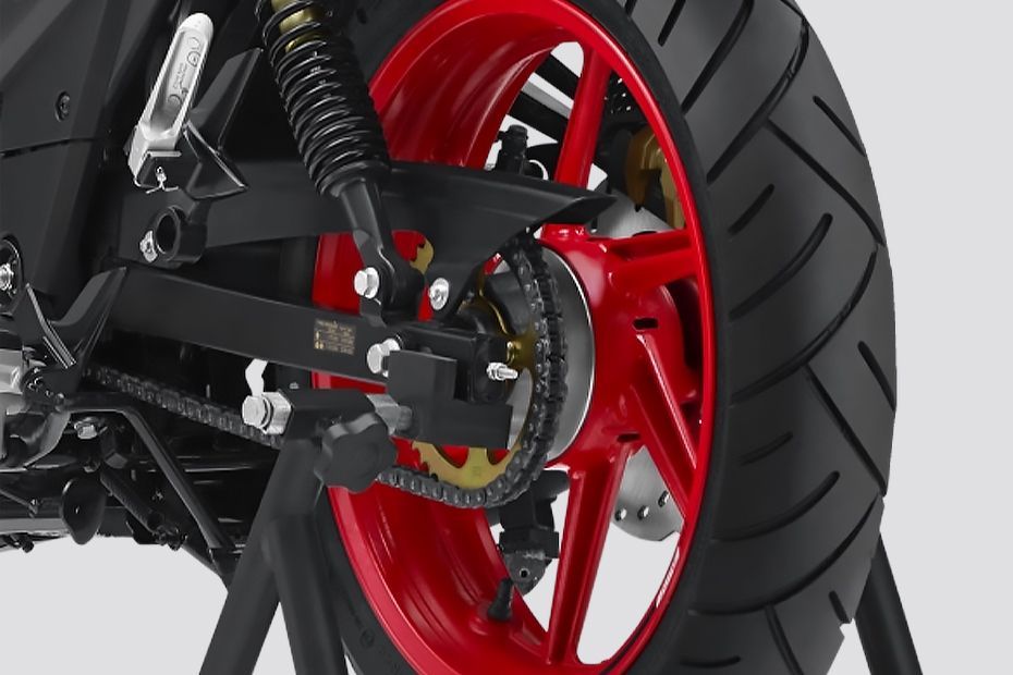 Chain Cover Image of Apache RTR 160