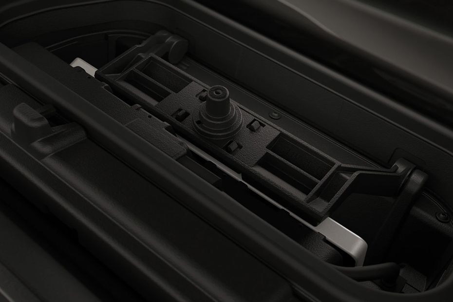 Charging ports of K 1600 Bagger