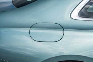 Fuel Lid (Closed) Image of E-Class