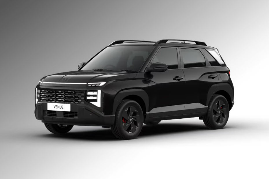 Hyundai Venue Titanium-Black-Knight colour