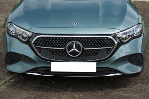 Daytime Running Lamps (DRL) Image of E-Class