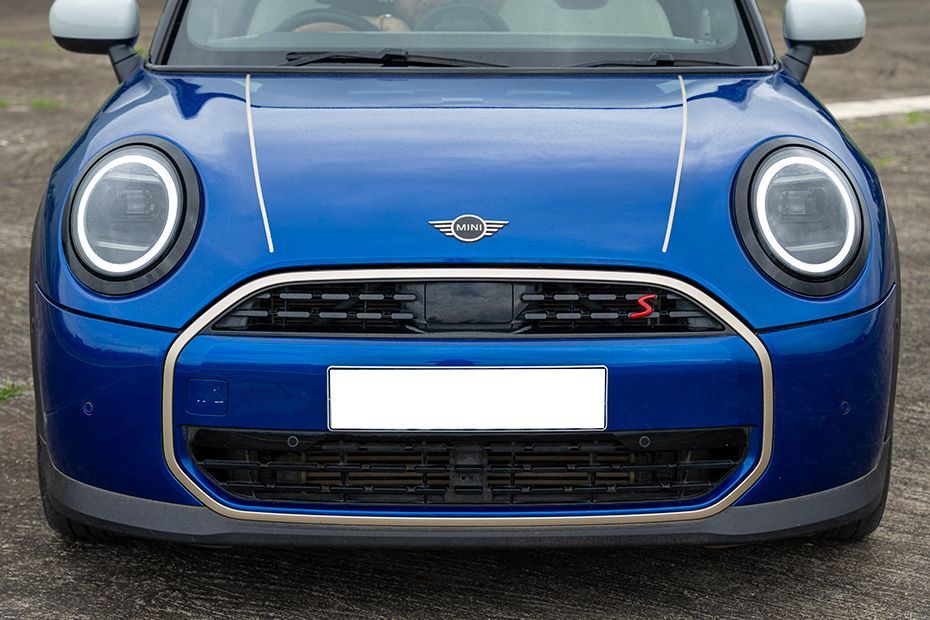 Daytime Running Lamps (DRL) Image of Cooper S