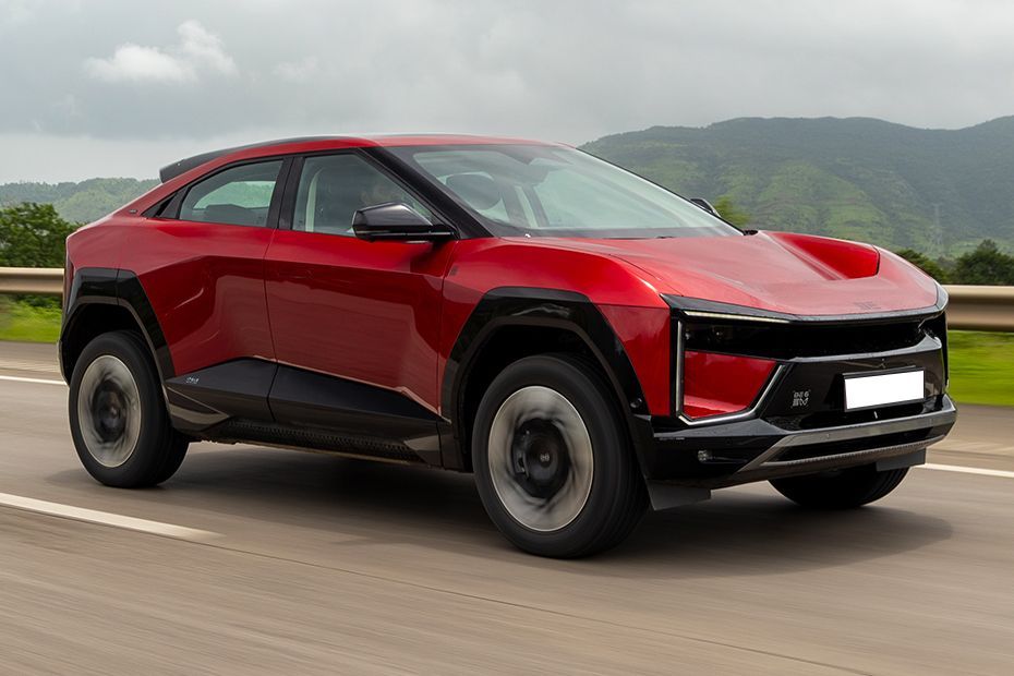 Driving: Front Right Quarter View Image of BE 6