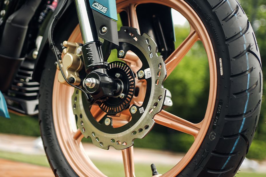 Front Brake of Apache RTR 160 4V