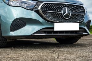 Front Bumper Image of E-Class
