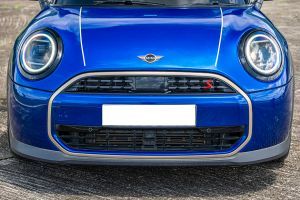 Front Grille Image of Cooper S