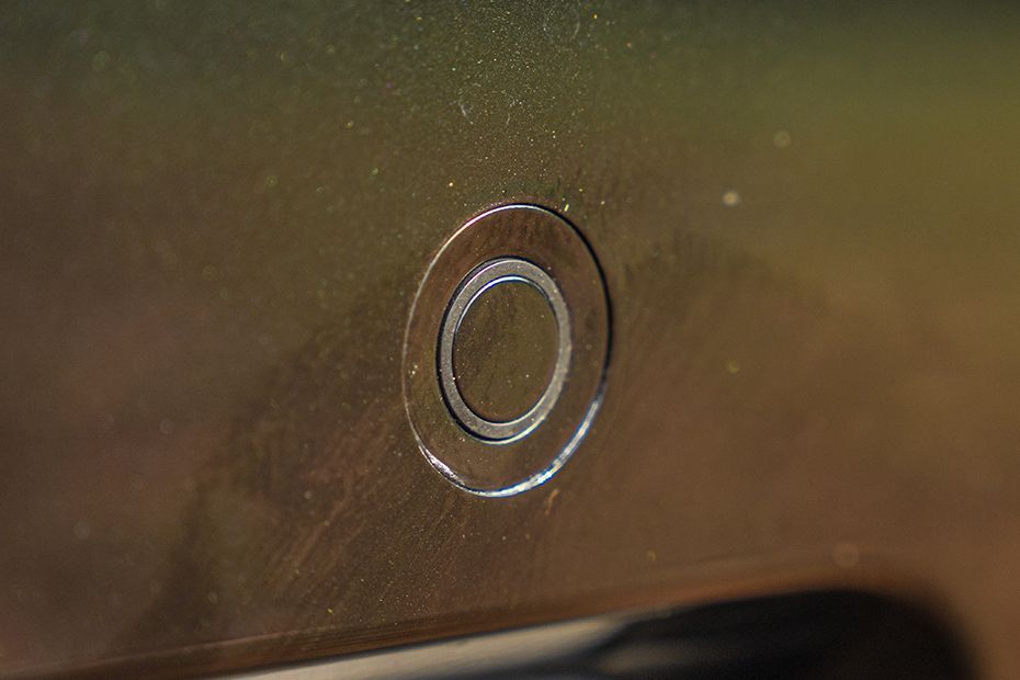 Front Parking Sensors Image of Hector Tomahawk EV