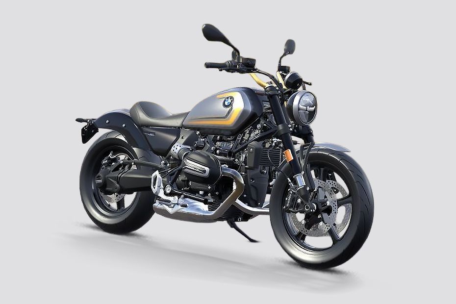 Front Right Quarter View of R 12