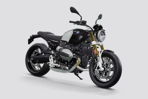 Front Right Quarter View of R 12 nineT