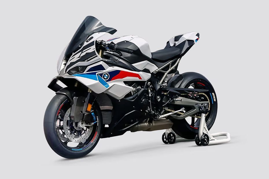 Front Right Quarter View of S 1000 RR