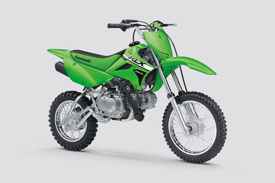 Front Right Quarter View of KLX110R L