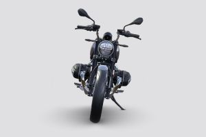 Front View of R 12
