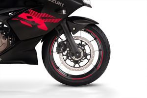 Front Wheel of Gixxer SF 250 Flex Fuel