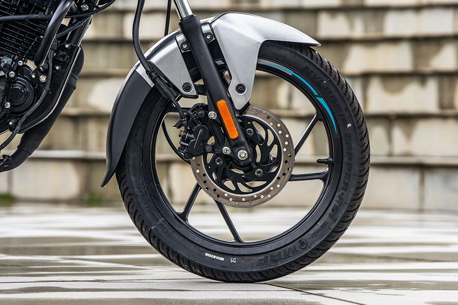 Front Wheel of Pulsar 125
