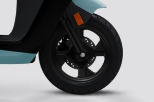 Front Wheel of QC3