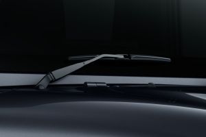 Front Windshield and Wiper Image of Thar