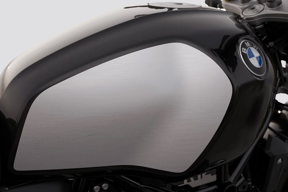 Fuel Tank (Top) of Model_