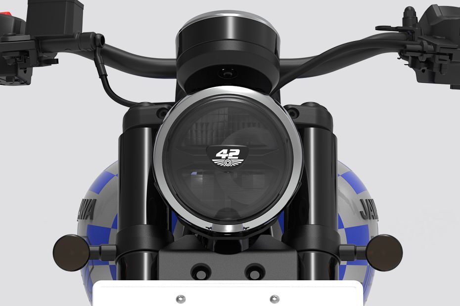 Headlamp of 42 Bobber