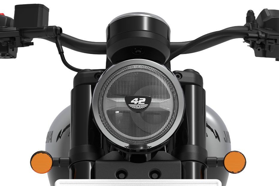 Headlamp of 42 Bobber