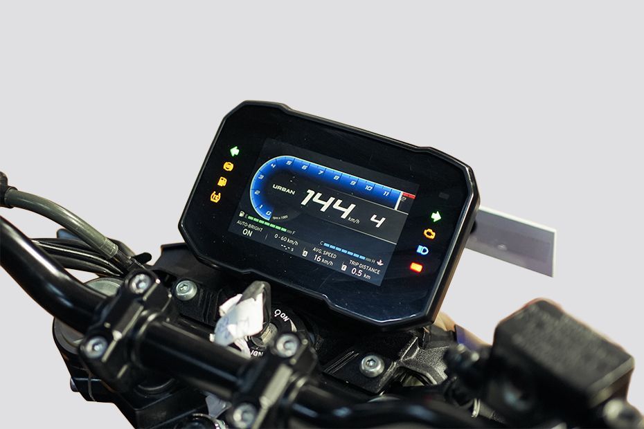Instrument Cluster of Apache RTR 200 4V