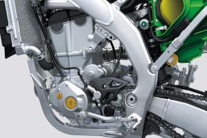 Engine (Left) of KX 450