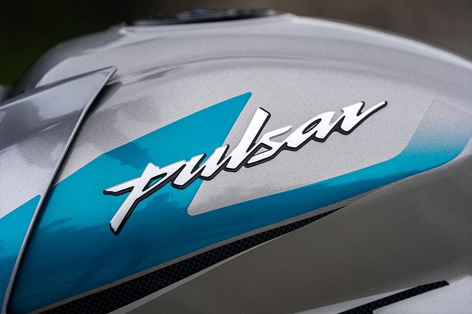 Model Badge of Pulsar 125