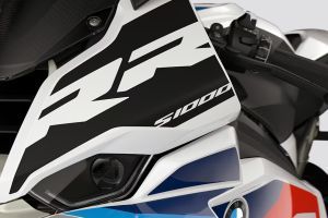 Model Badge of S 1000 RR