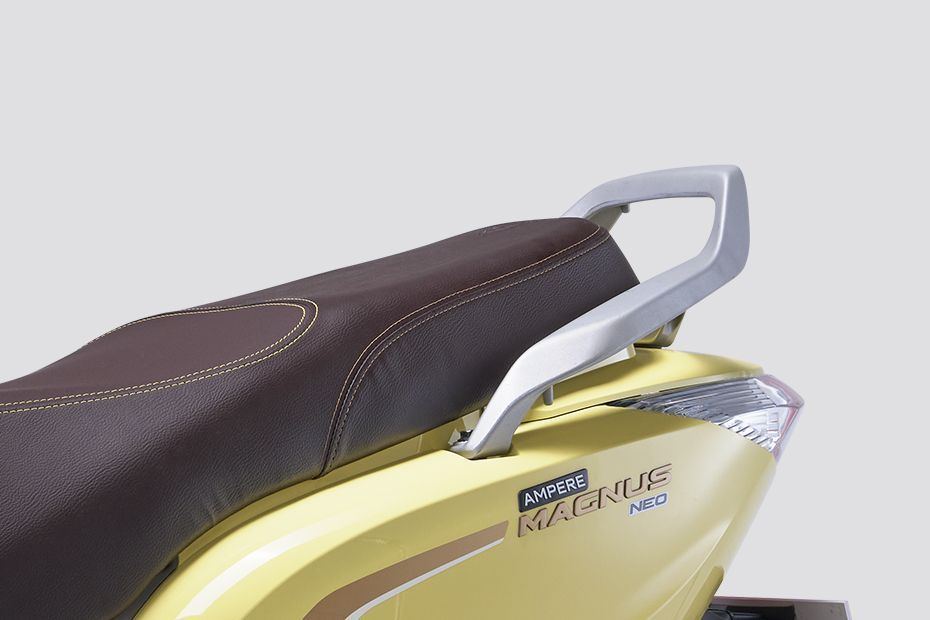 Pillion Seat of Magnus Neo