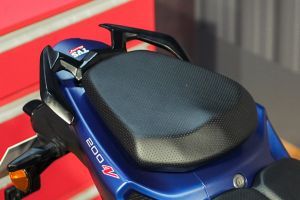 Pillion Seat of Apache RTR 200 4V