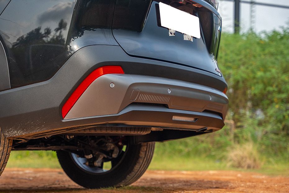 Rear Bumper Image of Hector Tomahawk EV