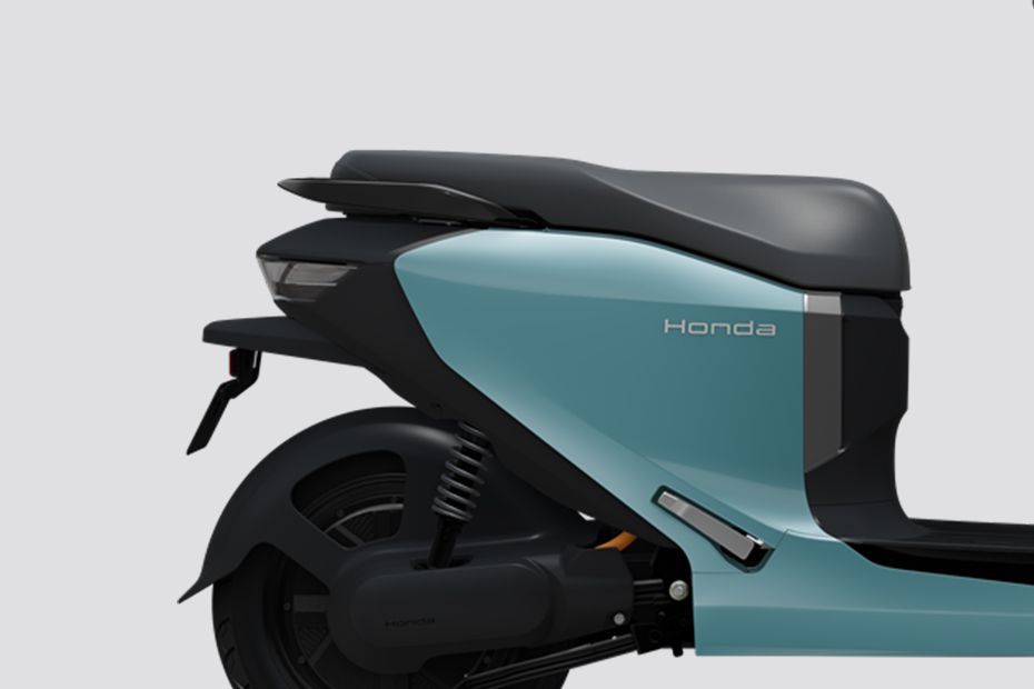 Rear Fairing of QC3