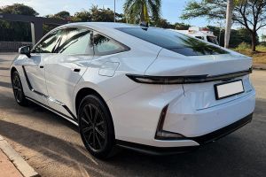 Rear Left Three Quarter View Image of ES 350h