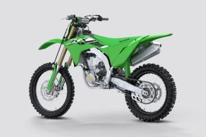 Rear Left Three Quarter View of KX 450