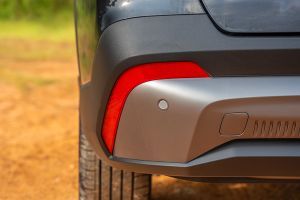 Rear Reflector Image of Hector Tomahawk EV
