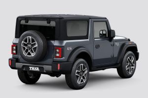 Rear Right Three Quarter View Image of Thar