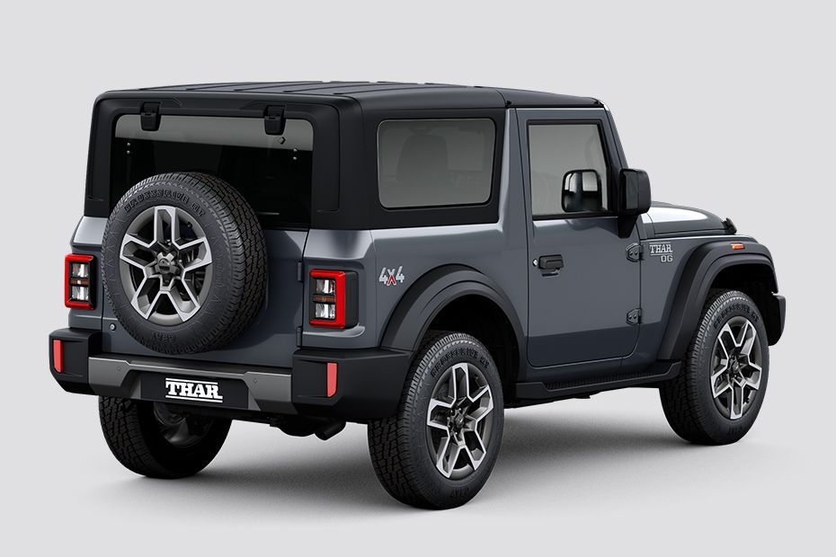 Rear Right Three Quarter View Image of Thar